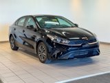 Used 2022 Kia Forte LXS w/ LXS Technology Package image 3