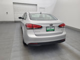 Used 2017 Kia Forte LX image 6