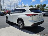 Used 2020 Toyota Highlander XLE image 5