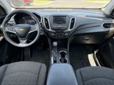 Used 2022 Chevrolet Equinox LT image 2