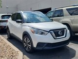 Used 2018 Nissan Kicks SV image 2