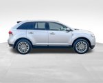 Used 2013 Lincoln MKX AWD image 4