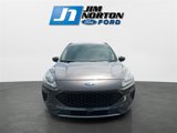 Used 2020 Ford Escape SE Sport image 3