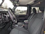 Used 2023 Jeep Gladiator Sport image 5