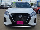 Certified 2023 Nissan Kicks SV image 2