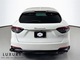 Used 2023 Maserati Levante Modena image 4