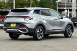 Used 2023 Kia Sportage LX image 4