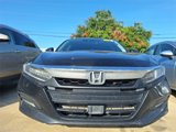Used 2018 Honda Accord Touring image 2