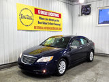 Used 2014 Chrysler 200 Limited w/ Sun/Sound Group image 3