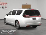 New 2025 Chrysler Pacifica Select image 5