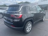 New 2025 Jeep Compass Latitude image 3