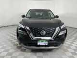 Used 2023 Nissan Rogue SV image 2