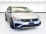 Used 2018 Volkswagen Passat 2.0T R-Line image 3