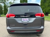 Used 2023 Chrysler Voyager LX image 4