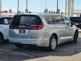 Used 2023 Chrysler Pacifica Touring-L image 4