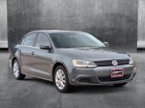 Used 2014 Volkswagen Jetta SE image 3