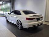 Used 2017 Audi A4 2.0T Premium Plus w/ Premium Plus Package image 3