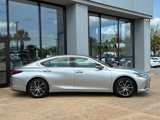 New 2025 Lexus ES 350 w/ Premium Package image 2