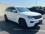 Used 2020 Jeep Grand Cherokee Altitude image 3
