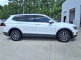 Used 2018 Volkswagen Tiguan SE w/ Panoramic Sunroof Package image 5
