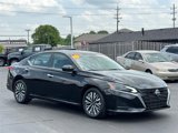 Used 2023 Nissan Altima 2.5 SV image 3