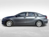 Used 2022 Kia Forte Sedan image 2