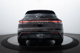 Certified 2022 Porsche Macan image 4