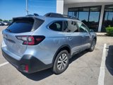 Used 2021 Subaru Outback Premium image 4