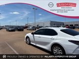 Used 2023 Toyota Camry LE image 2