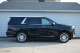 Used 2021 Cadillac Escalade Premium Luxury w/ LPO, Illumination Package image 2