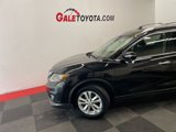 Used 2015 Nissan Rogue SV w/ SV Premium Package image 3