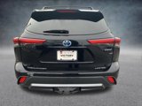 Used 2022 Toyota Highlander Limited image 5