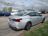 Used 2024 Nissan Altima 2.5 SV image 5