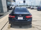 Used 2019 Toyota Camry image 6
