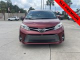 Used 2018 Toyota Sienna XLE Premium image 2