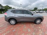 Used 2015 Nissan Rogue S image 4