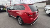 Used 2016 Mitsubishi Outlander SEL image 3