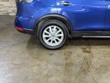 Used 2020 Nissan Rogue SV image 5