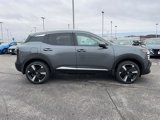 New 2025 Nissan Kicks SR image 3