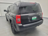 Used 2017 Jeep Patriot Sport image 5