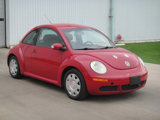 Used 2010 Volkswagen Beetle Coupe image 4