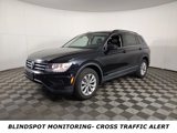 Used 2018 Volkswagen Tiguan SE image 3