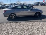 Used 2022 Hyundai Elantra Limited image 6