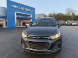 Used 2022 Chevrolet Trax LT w/ Premium Seat Package image 2