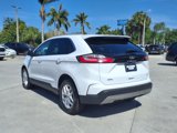 Used 2022 Ford Edge SEL image 3