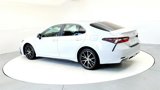 Used 2022 Toyota Camry SE image 4