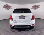 Used 2021 Chevrolet Trax LT w/ LT Convenience Package image 6