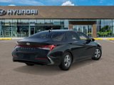 New 2025 Hyundai Elantra SE image 4