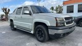Used 2006 Chevrolet Avalanche Z71 w/ Sun And Sound Package image 3