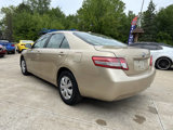 Used 2011 Toyota Camry LE image 2